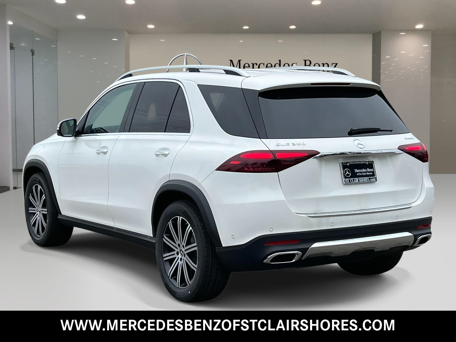 2025 Mercedes Benz GLE 350 4MATIC photo 2