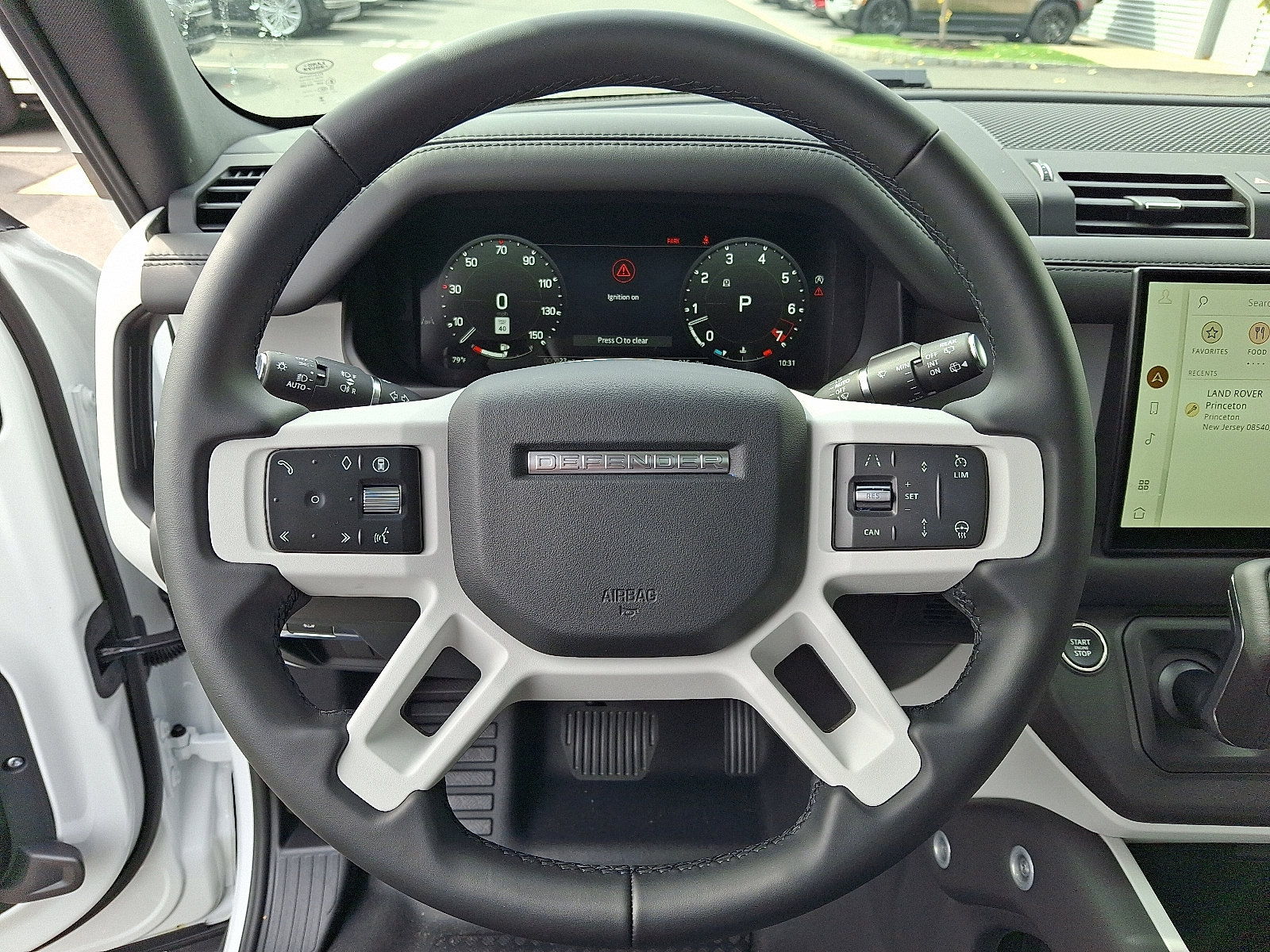 2025 Land Rover Defender 130 S photo 13