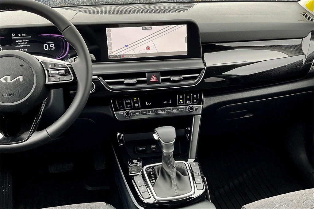 2025 Kia Seltos S photo 6