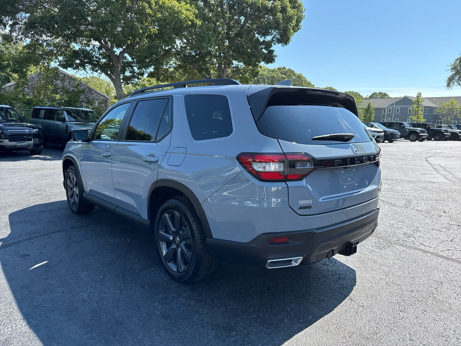 2025 Honda Pilot Sport photo 4