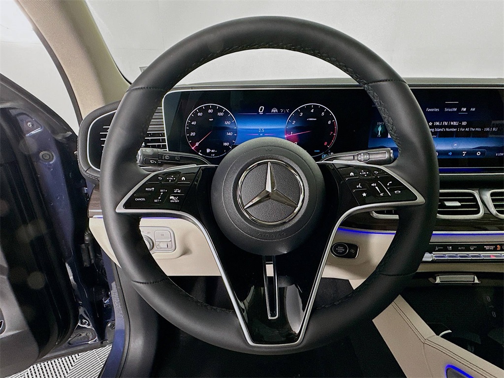 2026 Mercedes Benz GLS 450 4MATIC photo 10