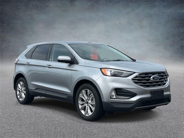 2024 Ford Edge Titanium's photo
