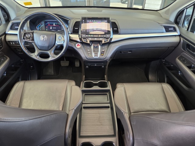 2019 Honda Odyssey Touring photo 18