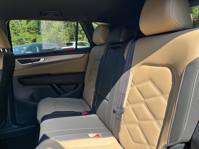 2026 Volkswagen Atlas Cross Sport SE Technology photo 12