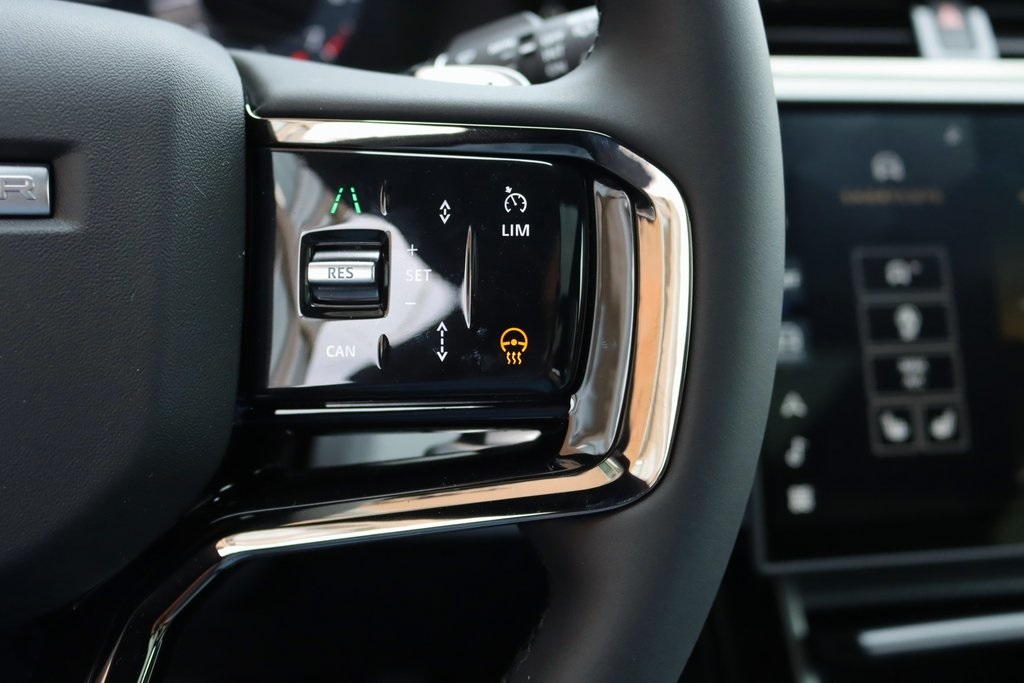 2026 LAND ROVER RANGE ROVER EVOQUE - Image 17