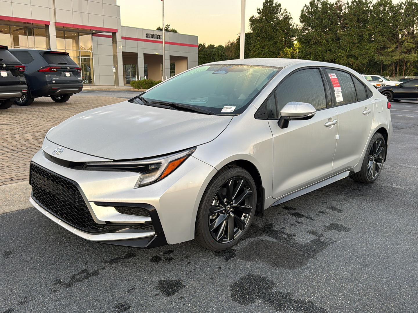 2026 Toyota Corolla SE's photo