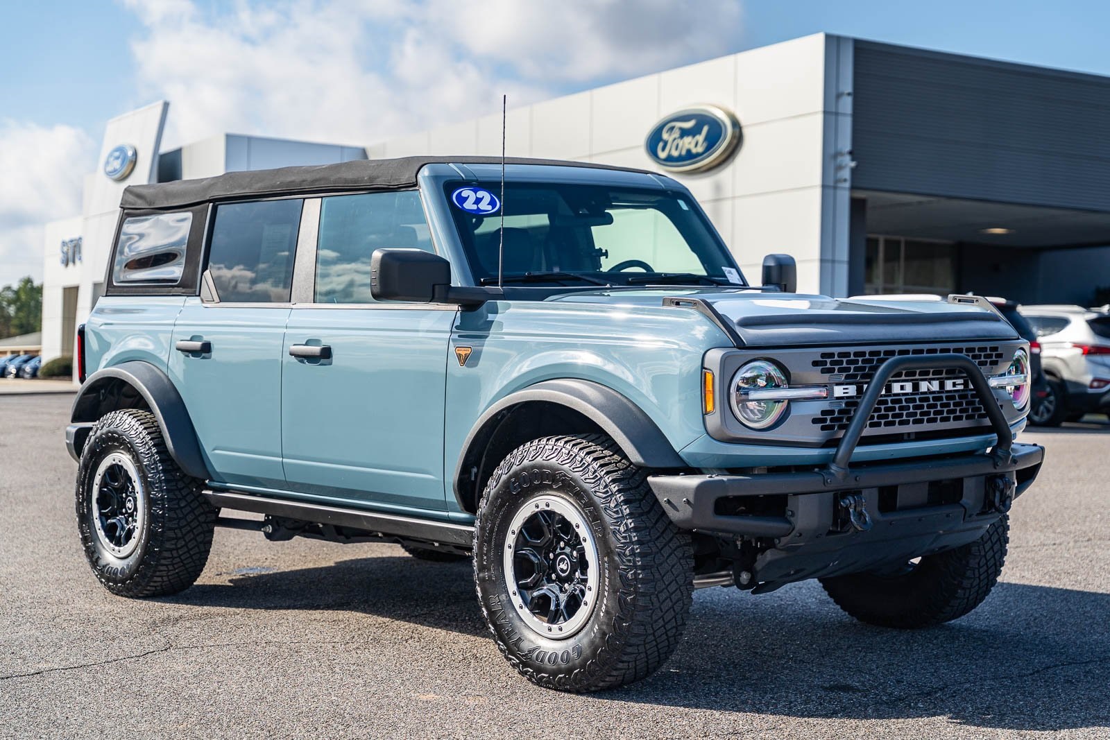 2022 Ford Bronco 4-Door Badlands's photo