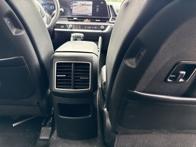 2023 Kia Sportage EX photo 13
