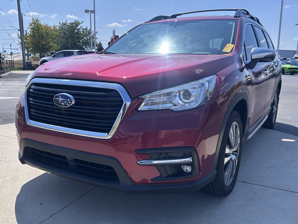 2022 Subaru Ascent Touring photo 3