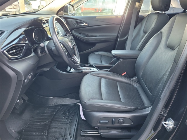 2023 Buick Encore GX Essence photo 2