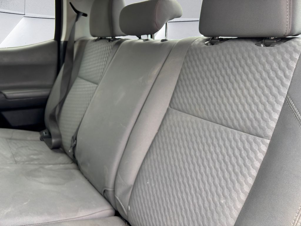 2023 Toyota Tacoma SR5 photo 20