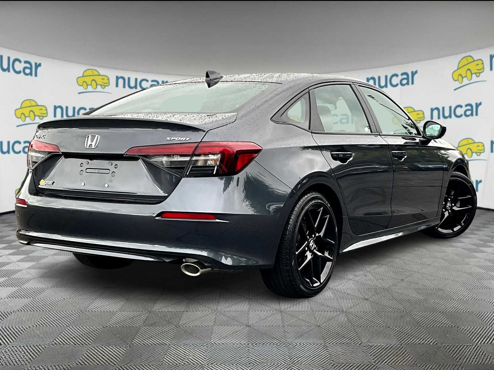 2025 Honda Civic Sport photo 4