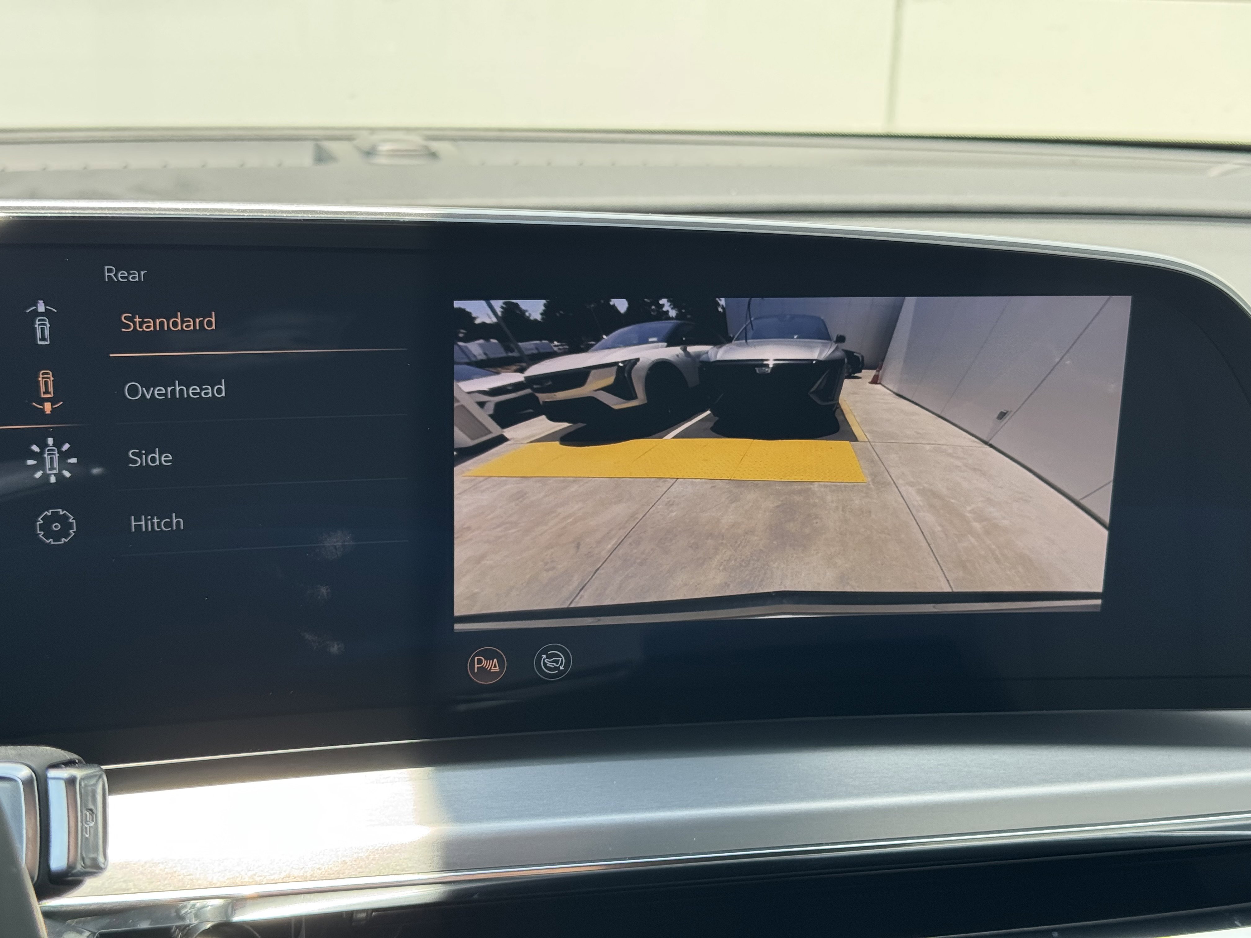 2025 Cadillac Lyriq Sport photo 12