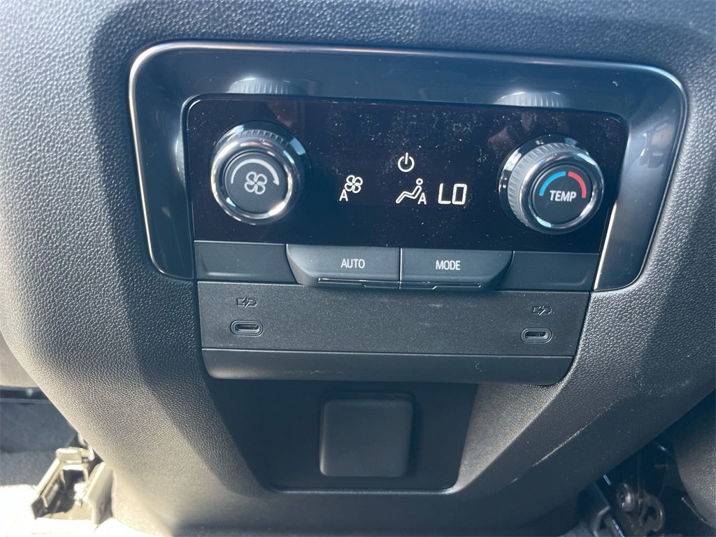 2025 Chevrolet Tahoe LS photo 11