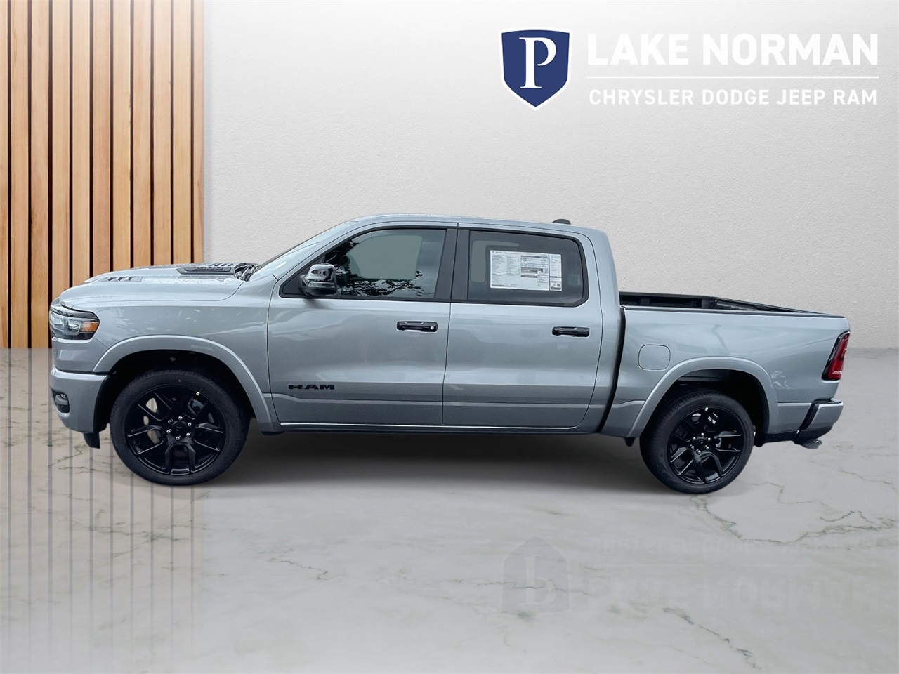 2026 Ram 1500 Laramie photo 4