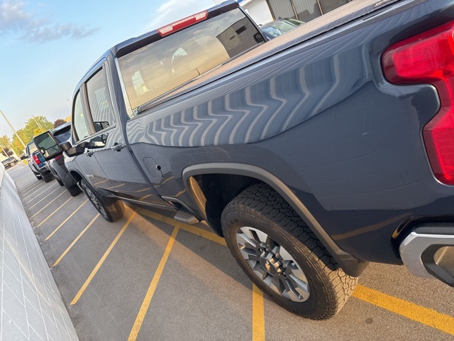 2022 Chevrolet Silverado 2500HD LT photo 8