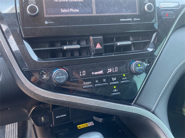 2022 Toyota Camry XSE photo 26