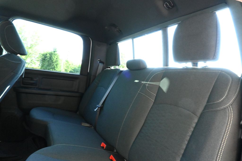 2025 Ram 2500 Tradesman photo 4