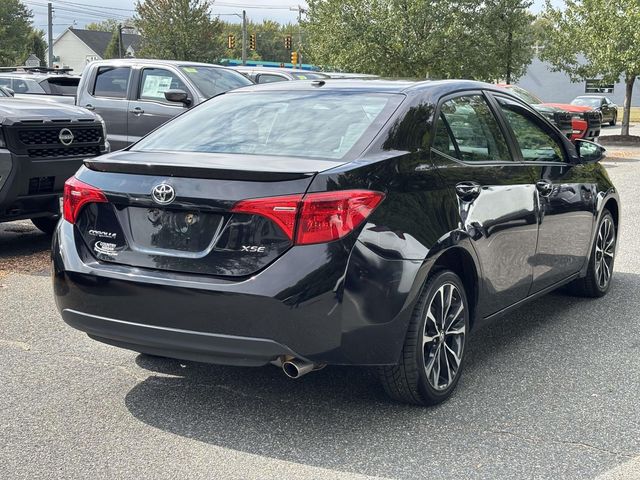 2017 Toyota Corolla XSE photo 5