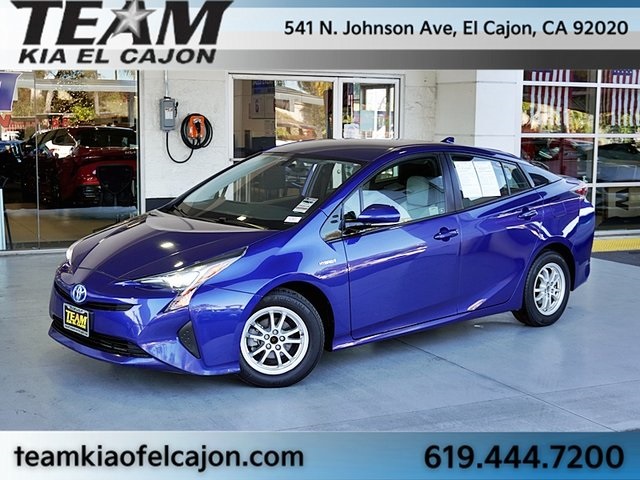 2016 Toyota Prius Three