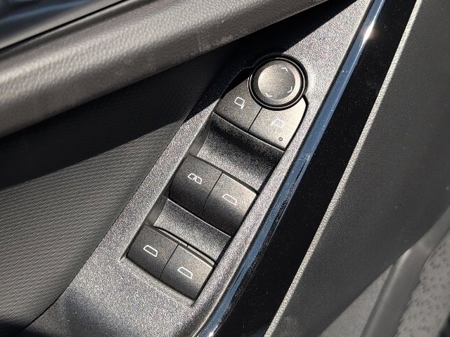 2026 Chevrolet Equinox LT photo 16