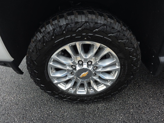 2021 Chevrolet Silverado 3500HD High Country photo 6
