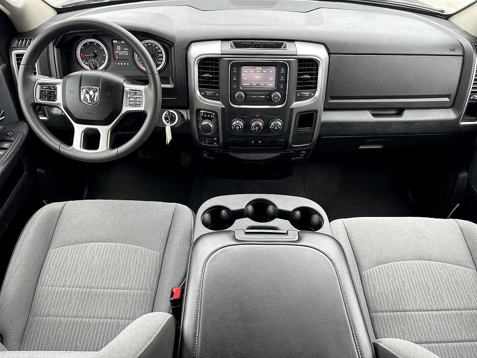 2024 Ram 1500 Classic SLT photo 15
