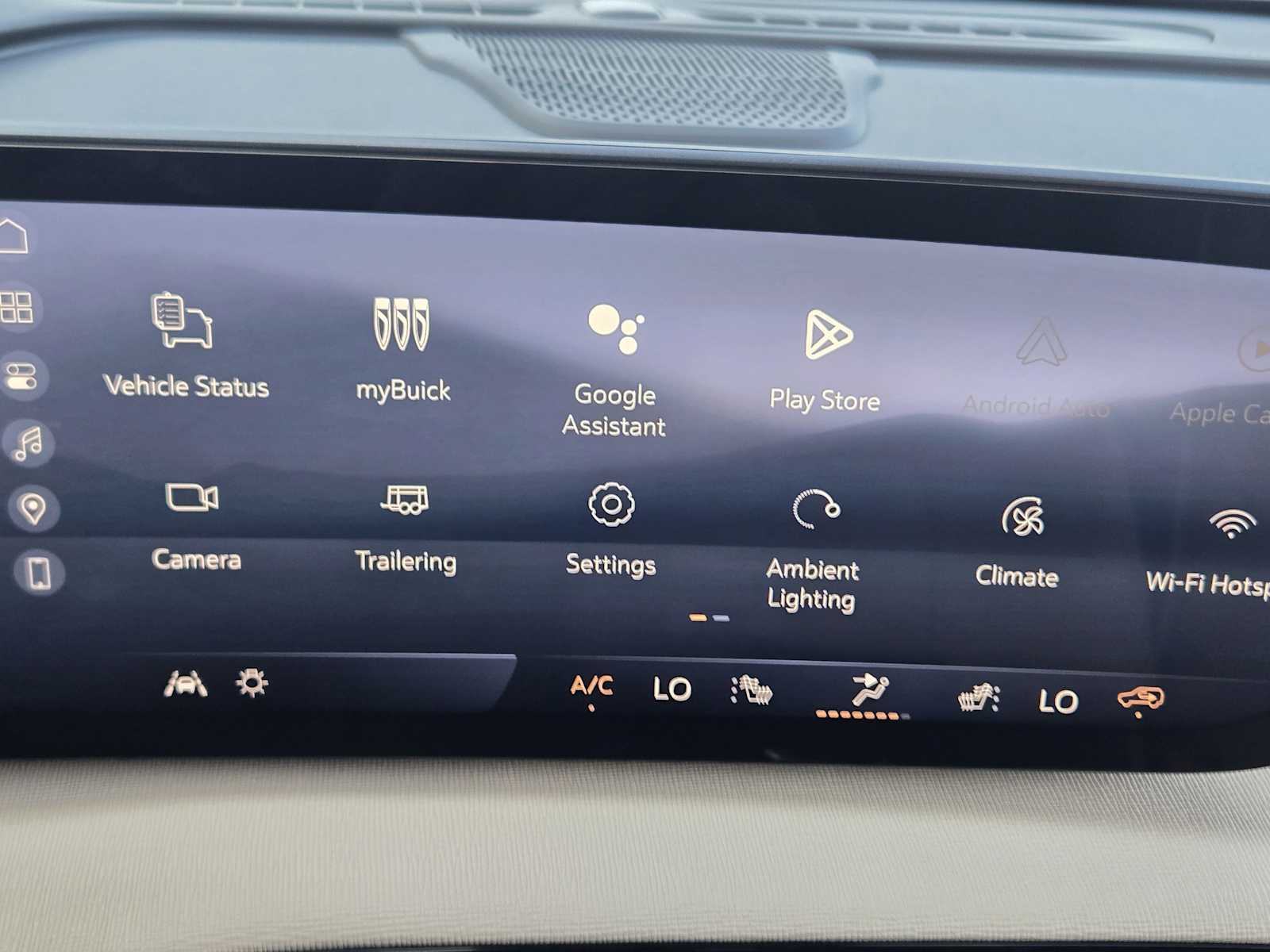 2026 Buick Enclave Preferred photo 11
