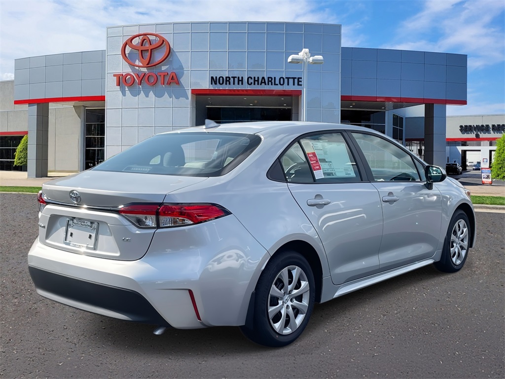 2026 Toyota Corolla LE photo 6