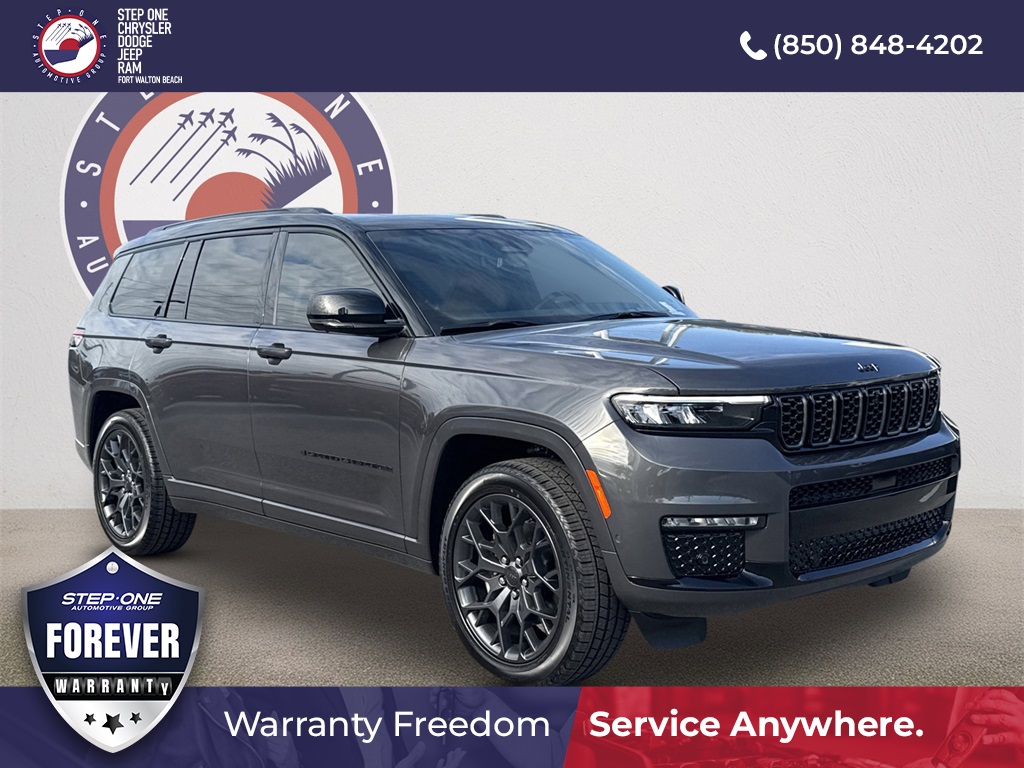 2025 Jeep Grand Cherokee L Summit's photo