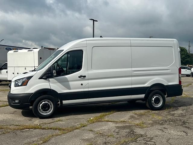 2025 Ford Transit photo 2