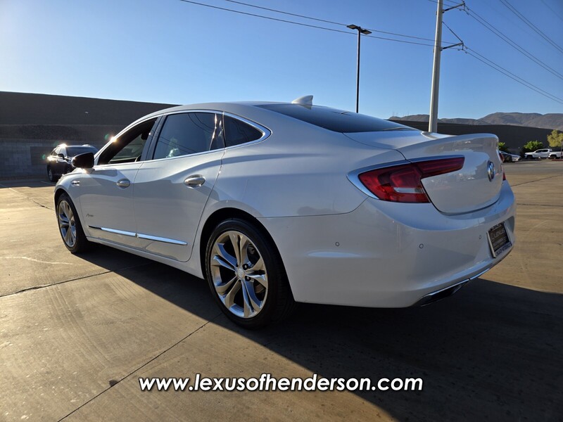 2019 Buick LaCrosse Avenir photo 4