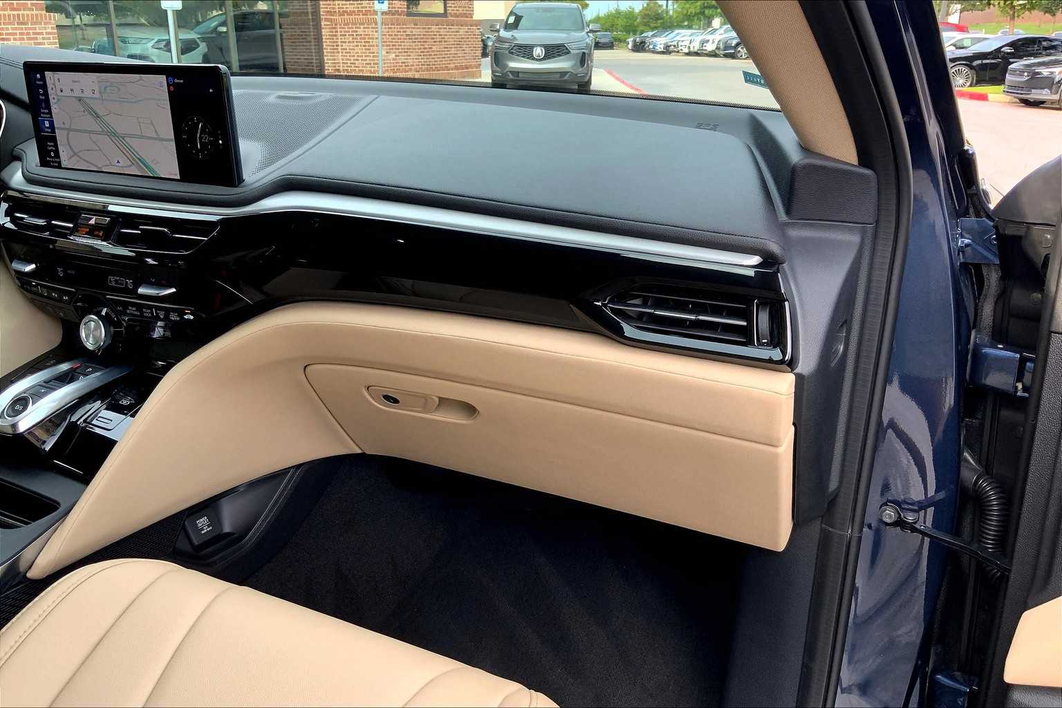 2025 Acura MDX photo 17