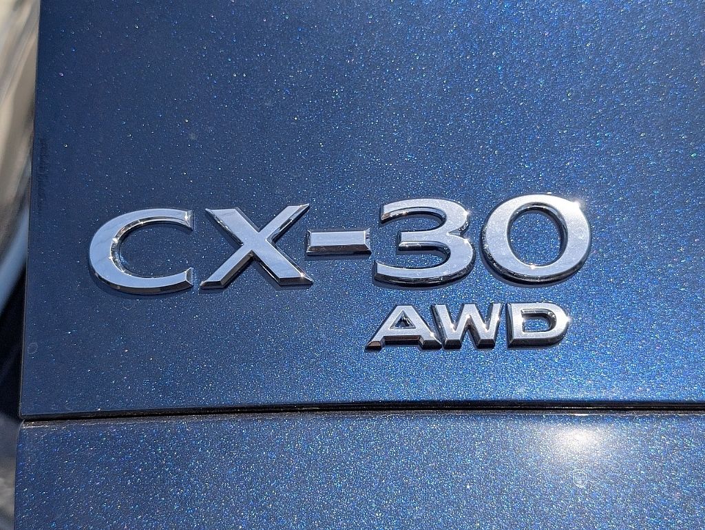 2025 Mazda CX-30 2.5 S Preferred photo 11