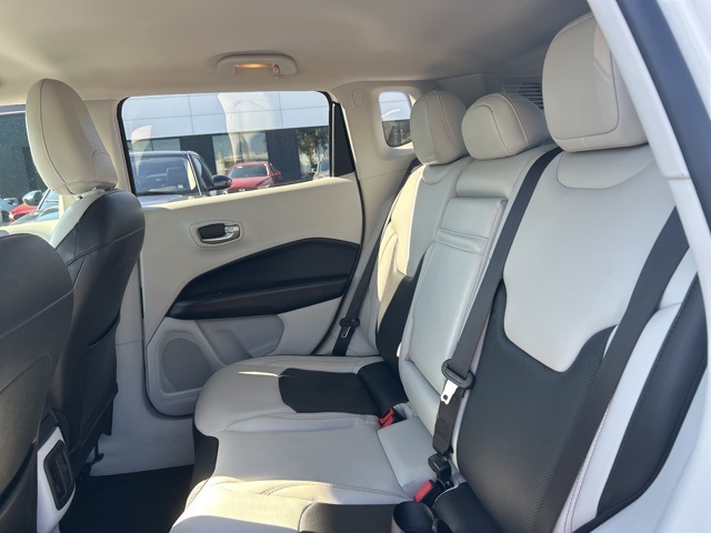 2018 Jeep Compass Limited photo 2