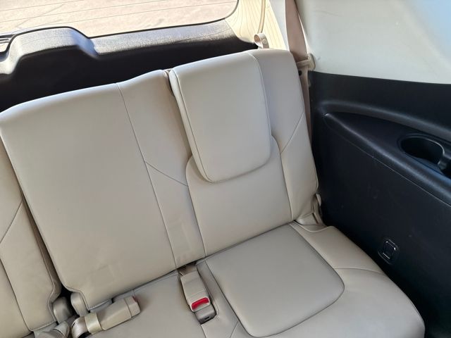 2023 Nissan Armada SL photo 26