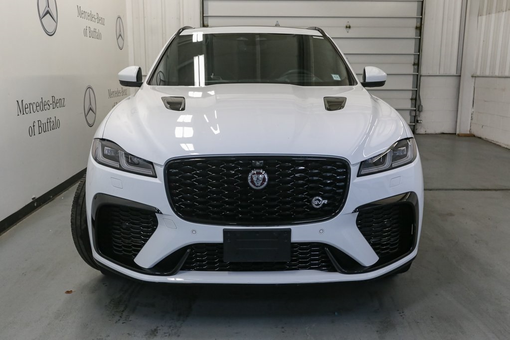 2023 Jaguar F-PACE SVR photo 3