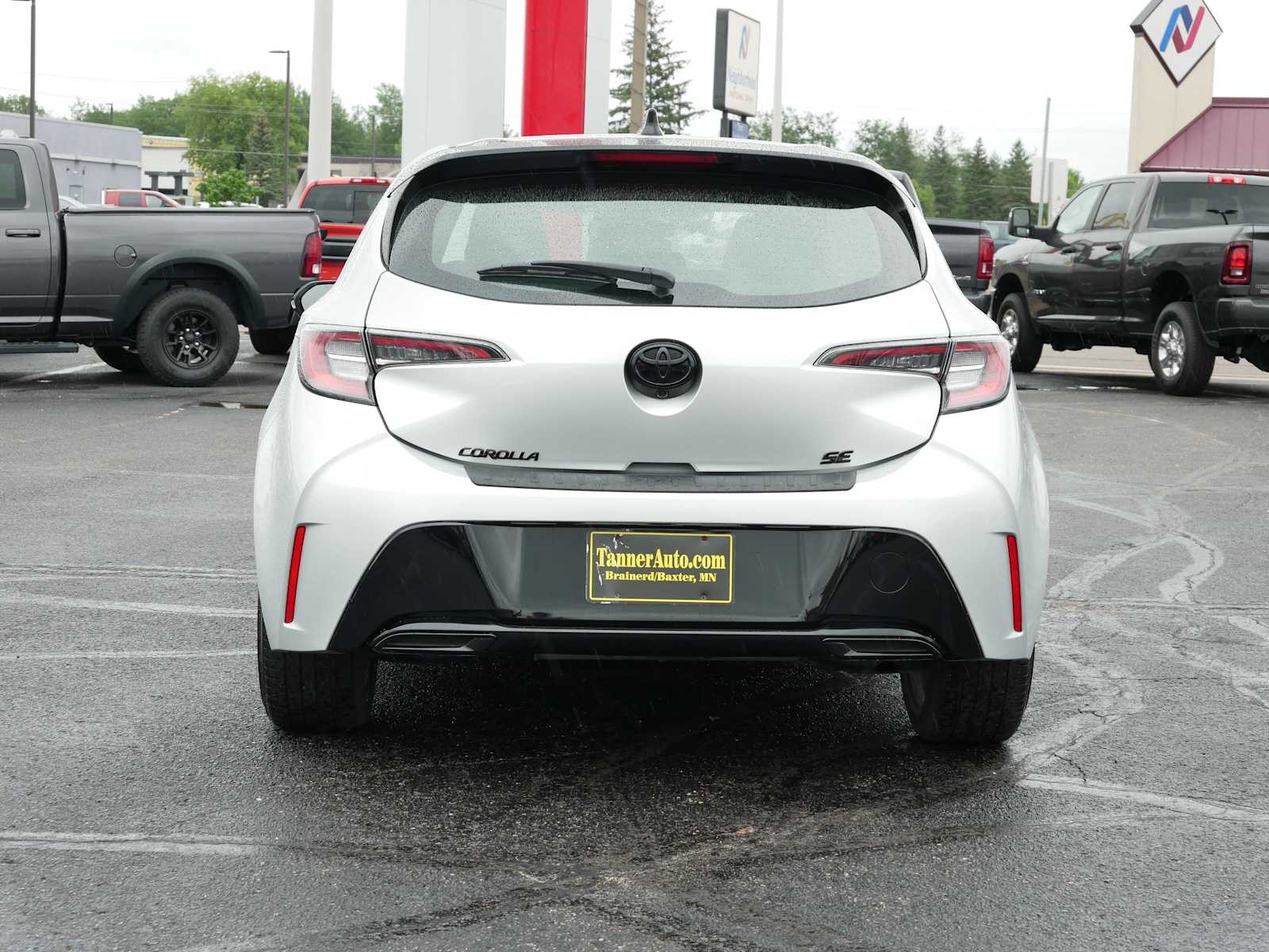 2022 Toyota Corolla SE photo 4