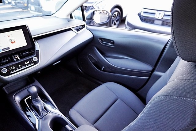 2024 Toyota Corolla LE photo 19