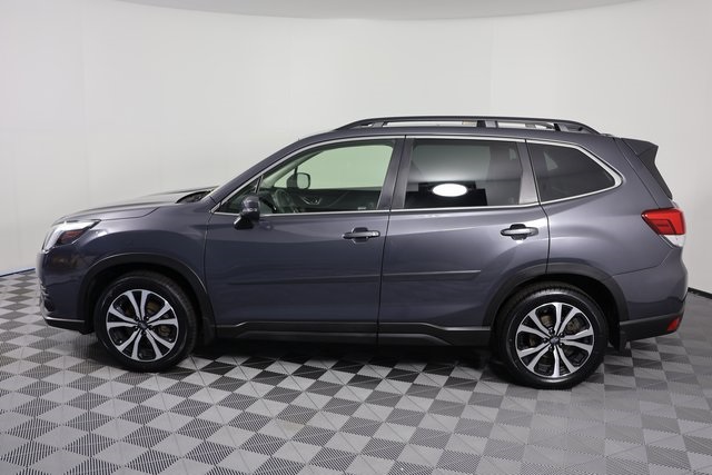 2022 Subaru Forester Limited photo 5