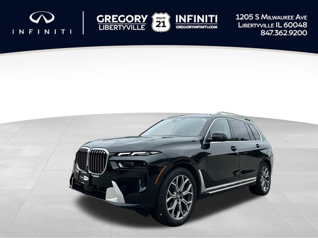 2024 BMW X7 40i's photo