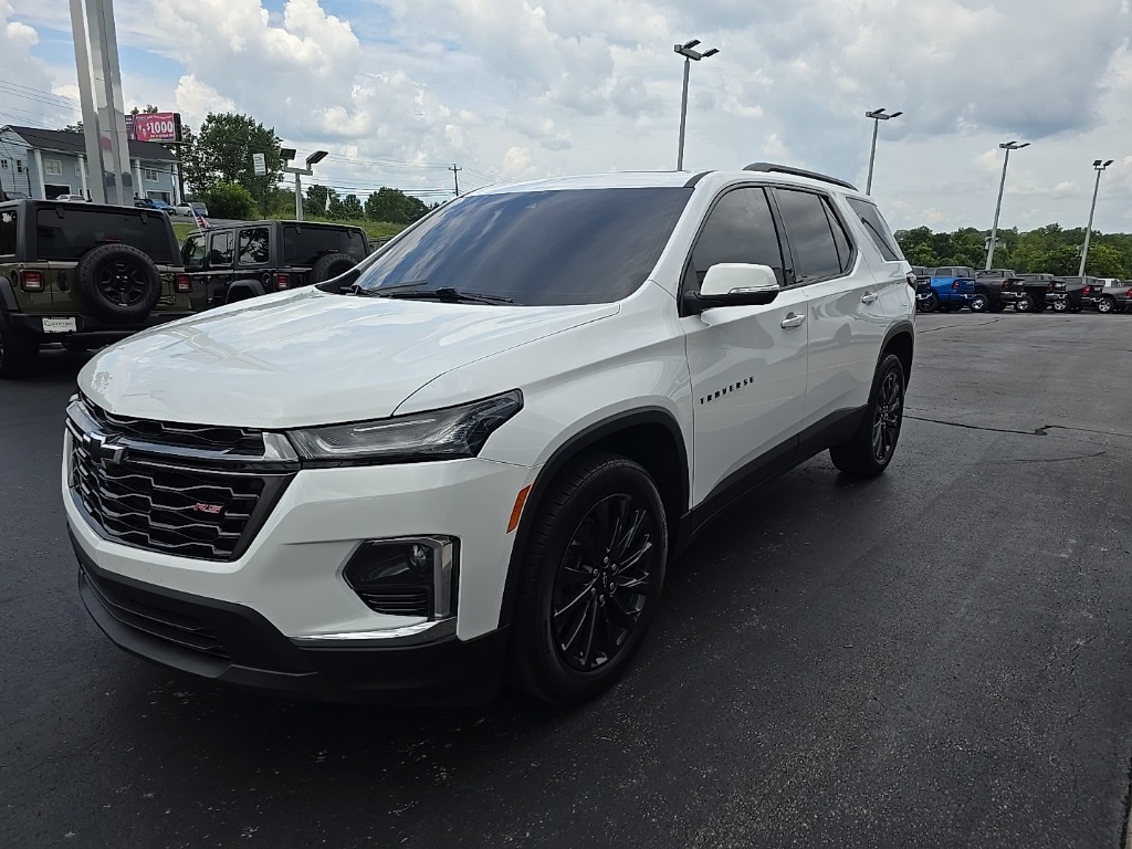 2023 Chevrolet Traverse RS photo 3
