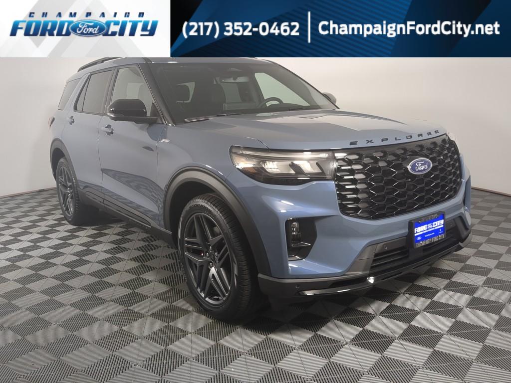 2026 Ford Explorer ST-LINE's photo