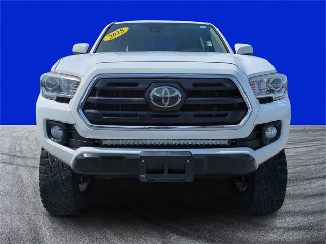 2018 Toyota Tacoma SR5 photo 8