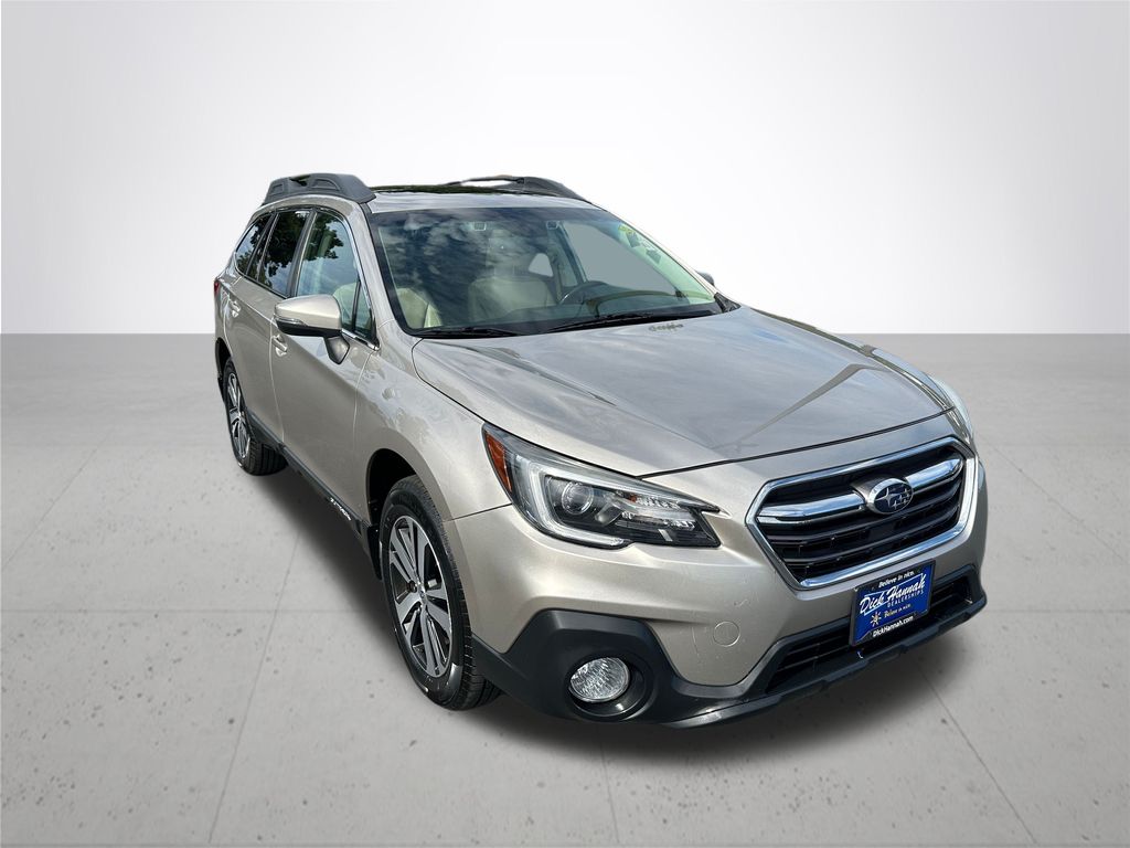 2018 Subaru Outback 3.6R Limited photo 5