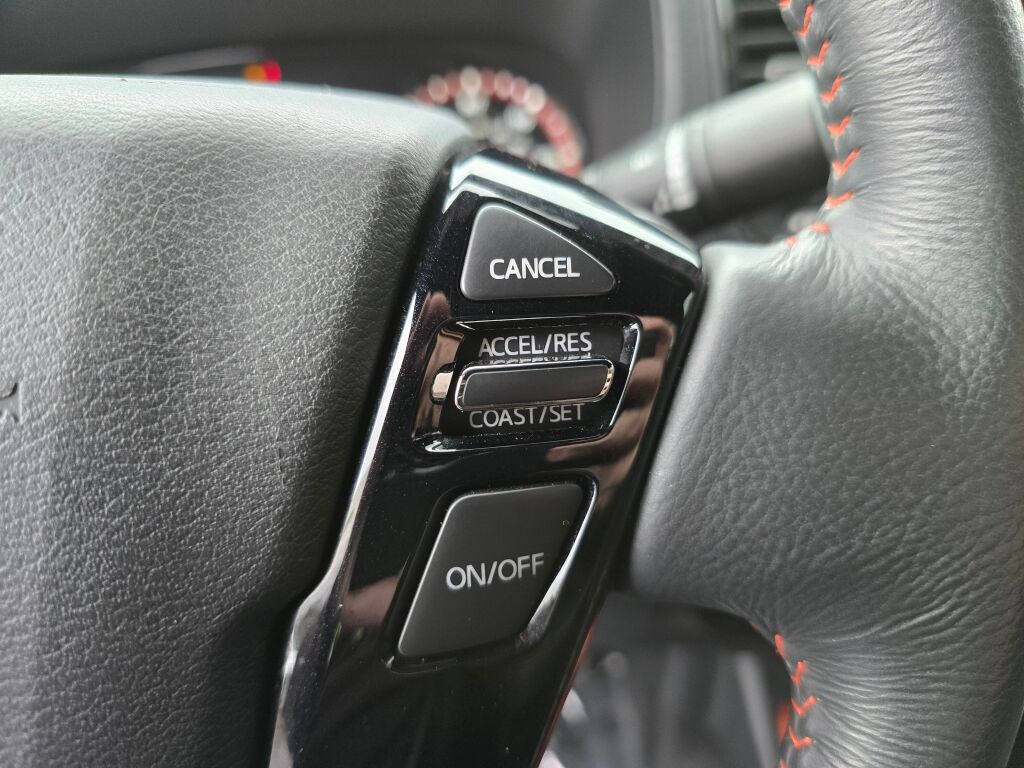 2023 Nissan Frontier PRO-4X photo 22