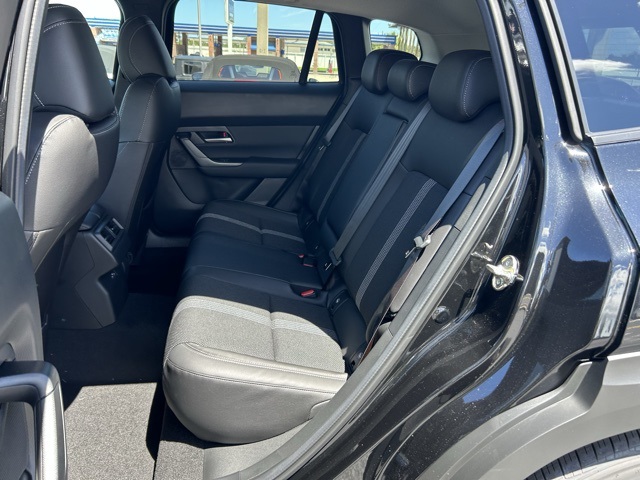 2025 Mazda CX-50 2.5 Select photo 9