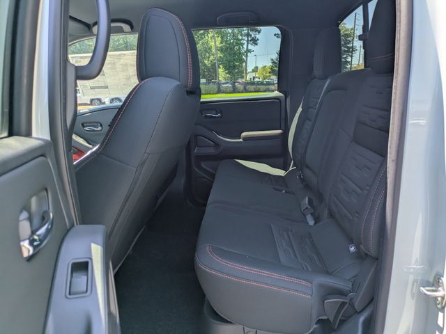 2025 Nissan Frontier Crew Cab PRO-4X photo 6