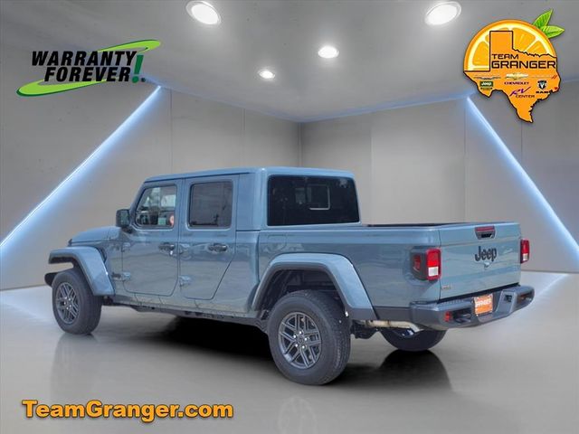 2025 Jeep Gladiator Sport S photo 4