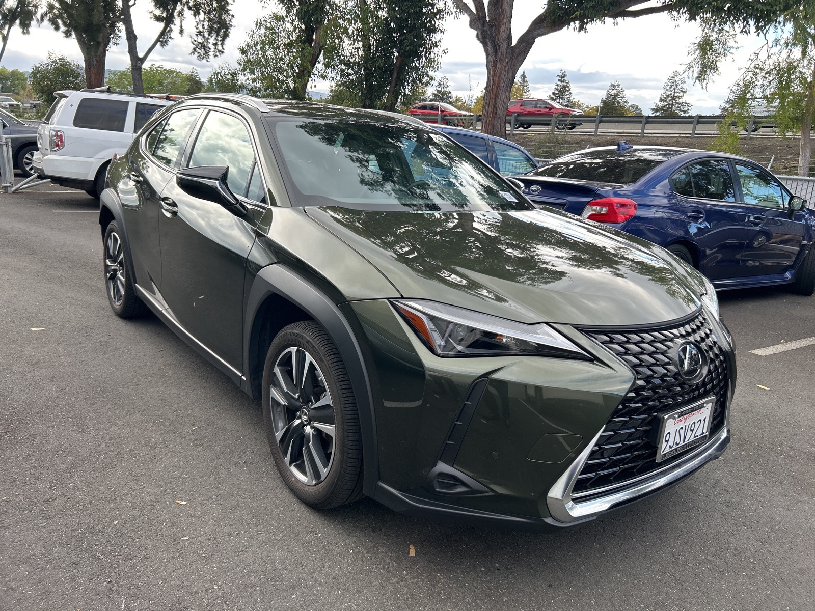 2024 Lexus UX 250h photo 4